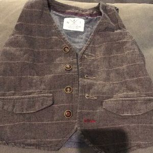 Next kids vest 5-6